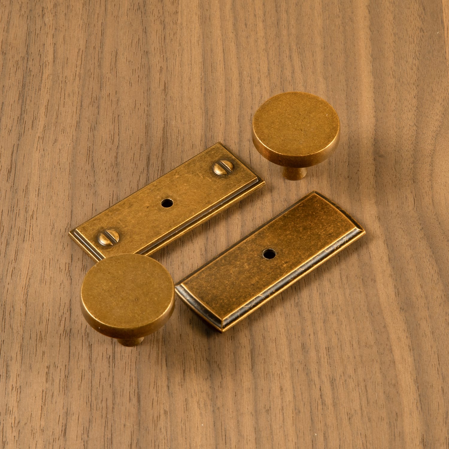Goo-Ki Antique Brass Cabinet Knobs with Back Plates Ornate Cabinet Pulls for Kitchen Cabinet Hardware