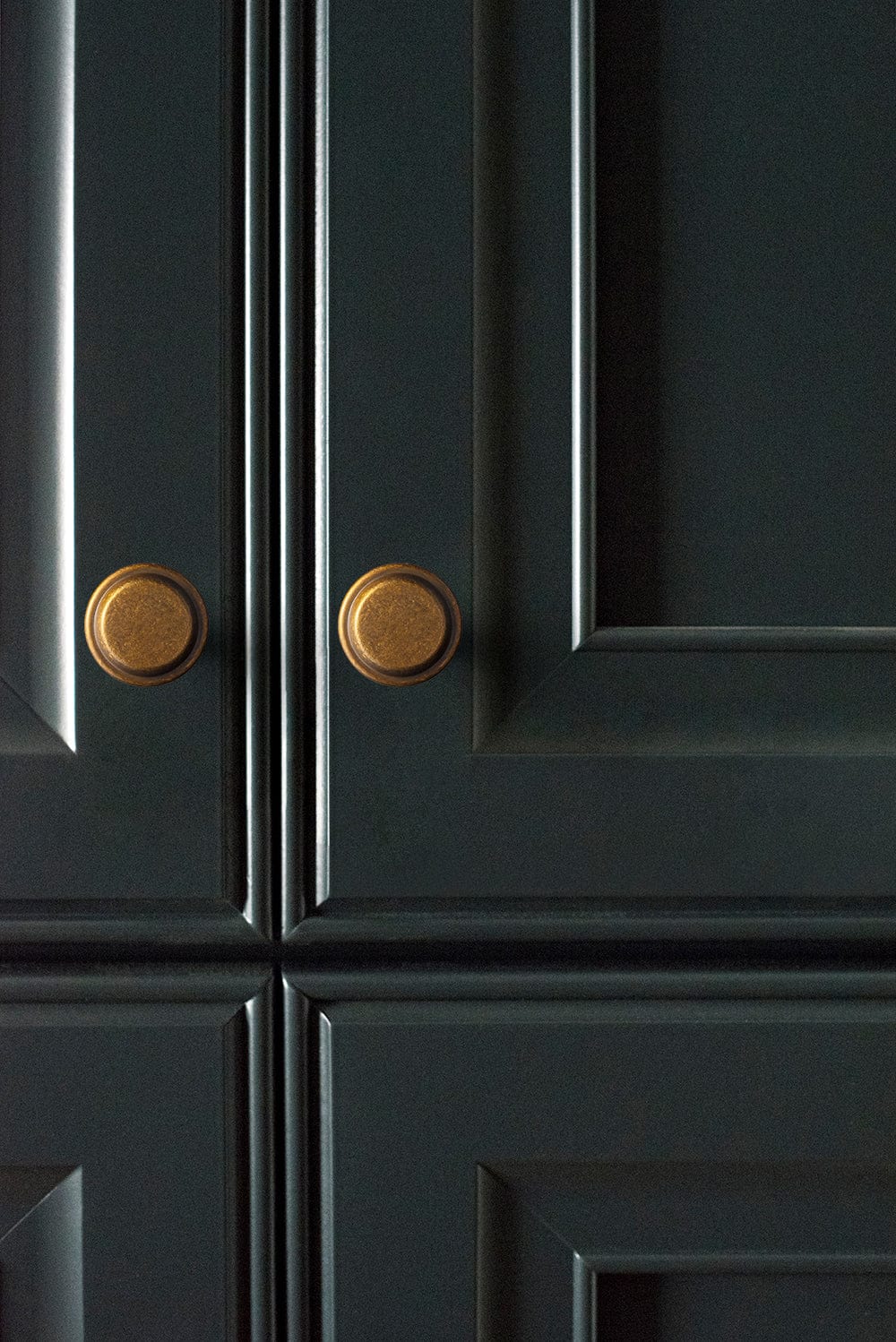 Goo-Ki Artistic Dome - Shaped Cabinet Knob with Vintage Aesthetics