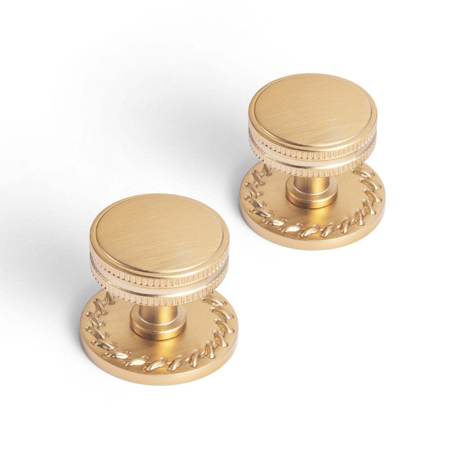 Goo-Ki Champagne Bronze / Round G016 / 6 Pack Distinctive Artistic Engravings Single Hole Round Cabinet Knob Retro Flair Kitchen Hardware