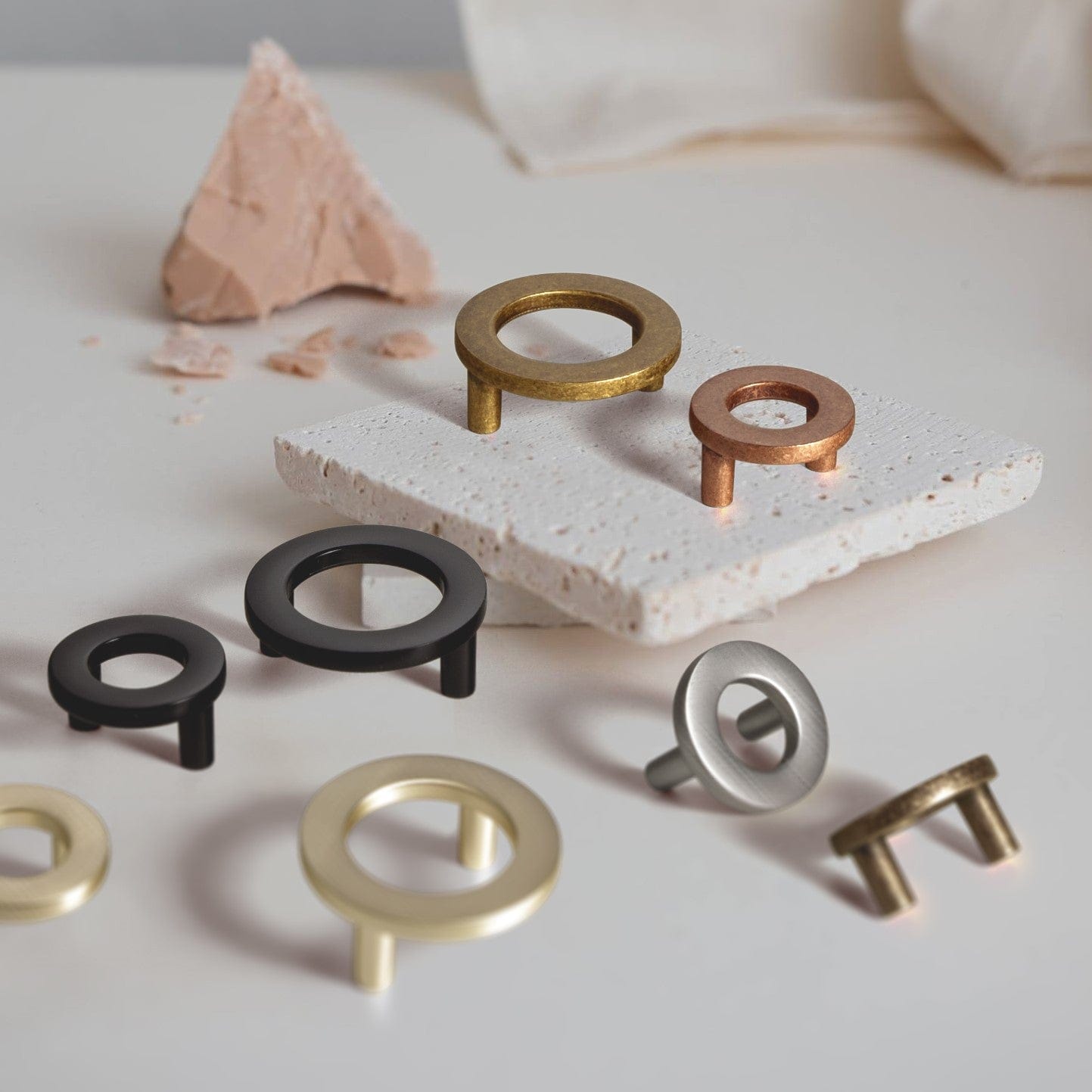 Goo-Ki Circular Luxury Ring Pull Casual Cabinet Pulls for Drawer Cupboard