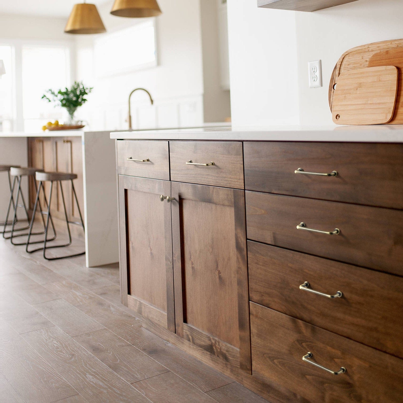 Goo-Ki 【Clearance Sale!】Matte White / Antique Bronze Rustic Cabinet Bar Pulls Decorative Drawer Handles