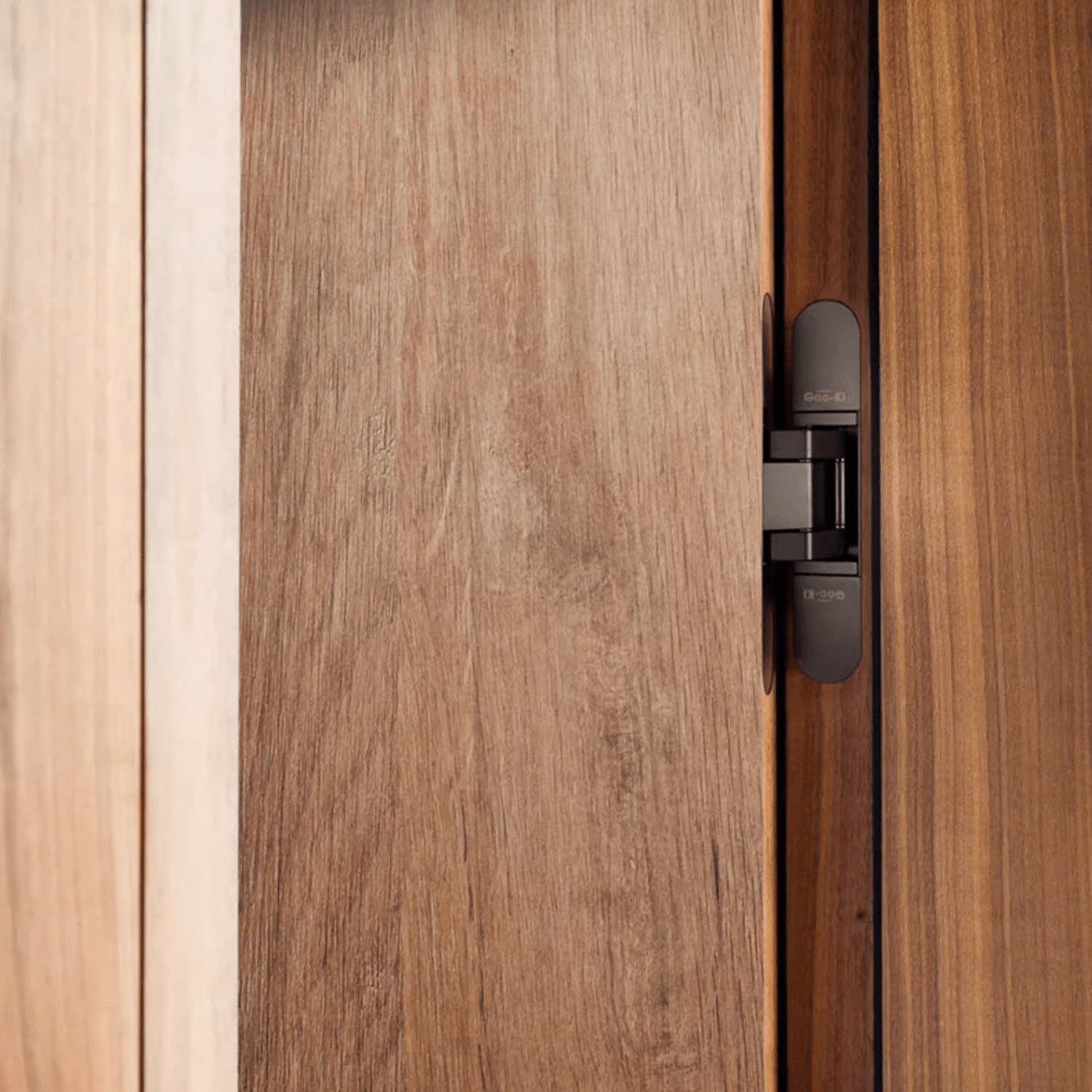 Goo-Ki Cross Three-dimensional Adjustable Folding Door Hinge Concealed Invisible Door Hinge