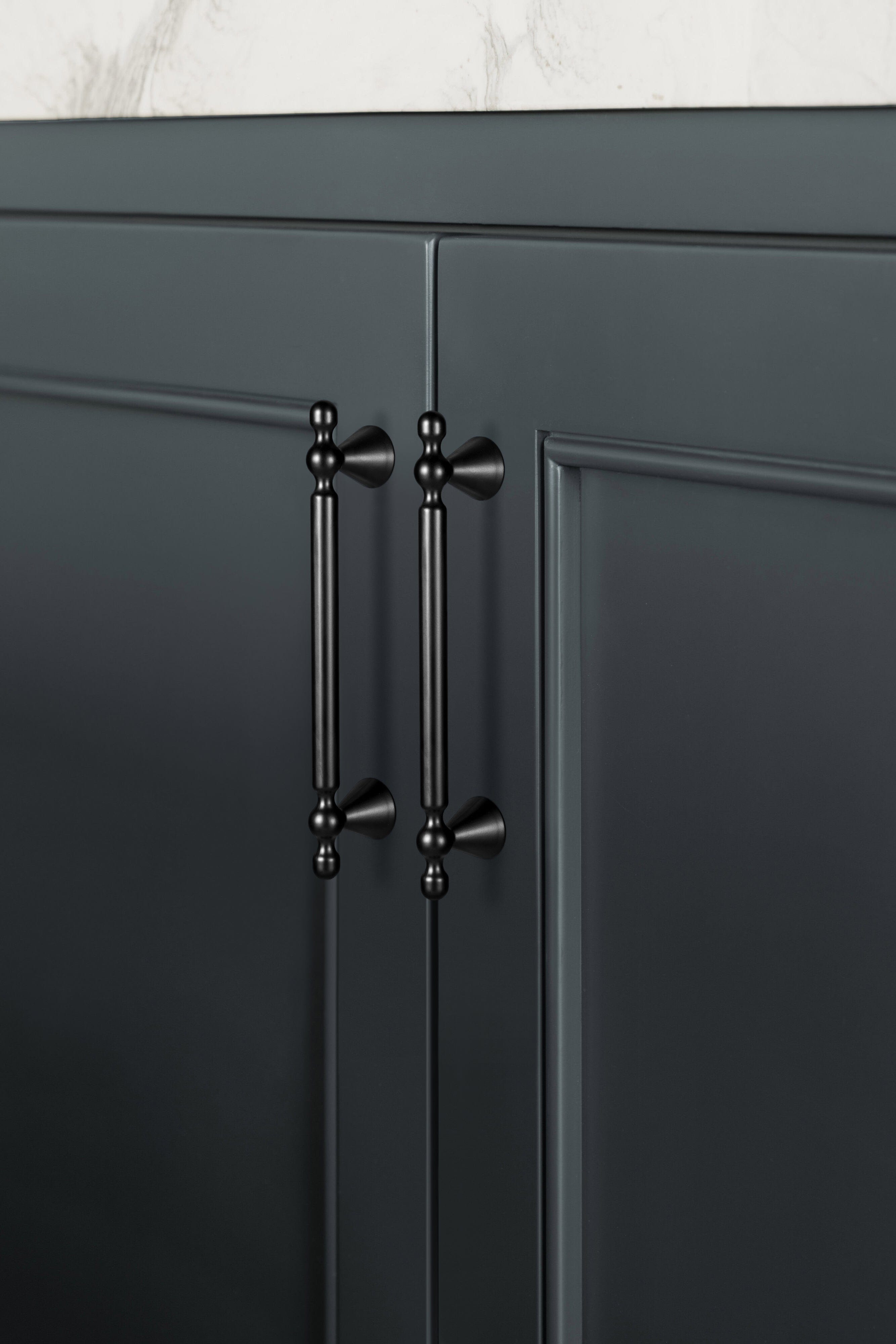 Goo-Ki Elegant Zinc Alloy Cabinet Handles - Sleek Cylindrical with Decorative Spherical Ends