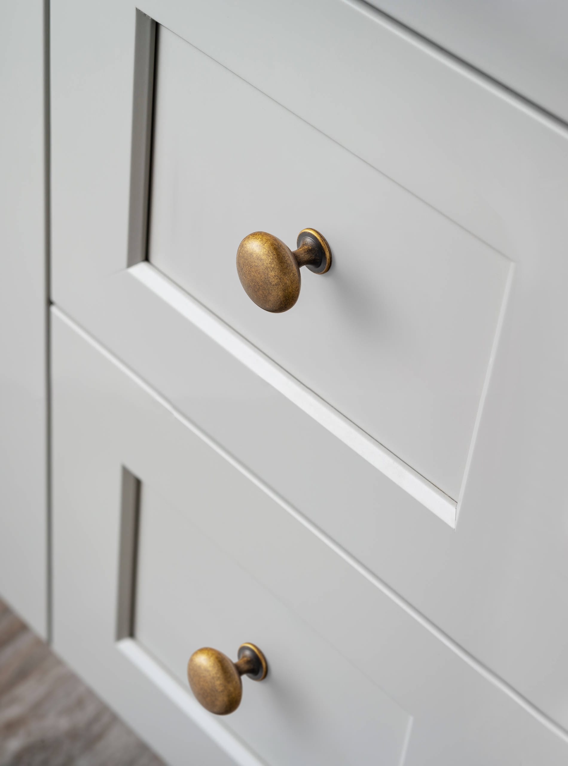 Goo-Ki 【EU Order】Antique Brass Zinc Alloy Cabinet Knob with Back Plate Single Hole Center Cabinet Hardware for Bedroom Kitchen