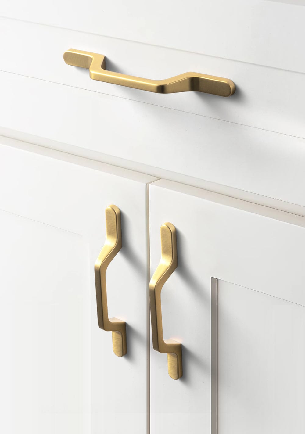 Goo-Ki European Style Retro Brass Drawer Pulls for Dresser Cupboard Vintage Bronze Bar Pulls