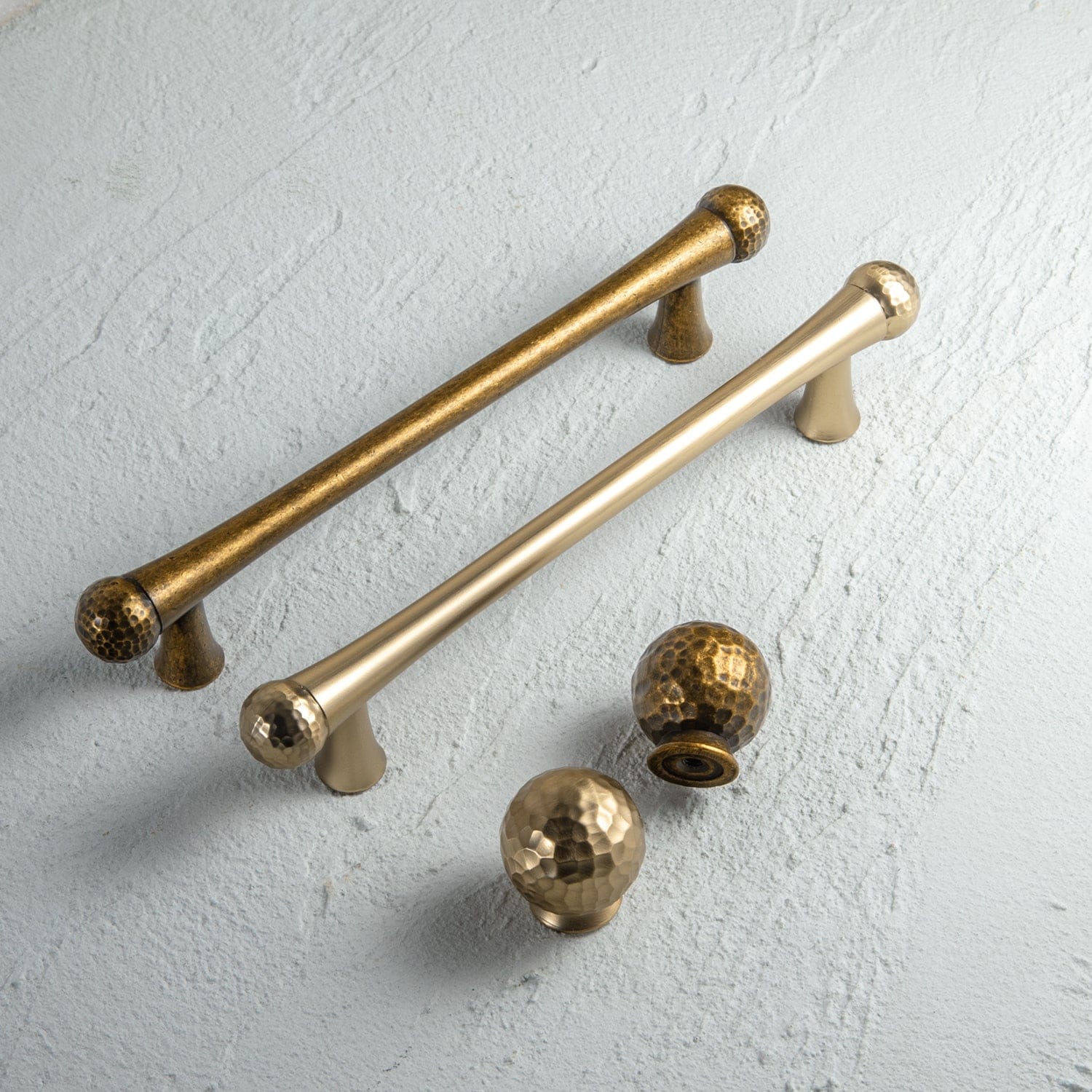 Goo-Ki Hammered Zinc Alloy Cabinet Pulls & Knobs - Textured Hardware for Kitchen Drawers/Cupboards