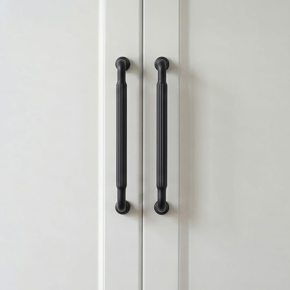 Goo-Ki Industrial Decorative Cabinet Pulls Unique L-shaped Drawer Handles with Textured Grip
