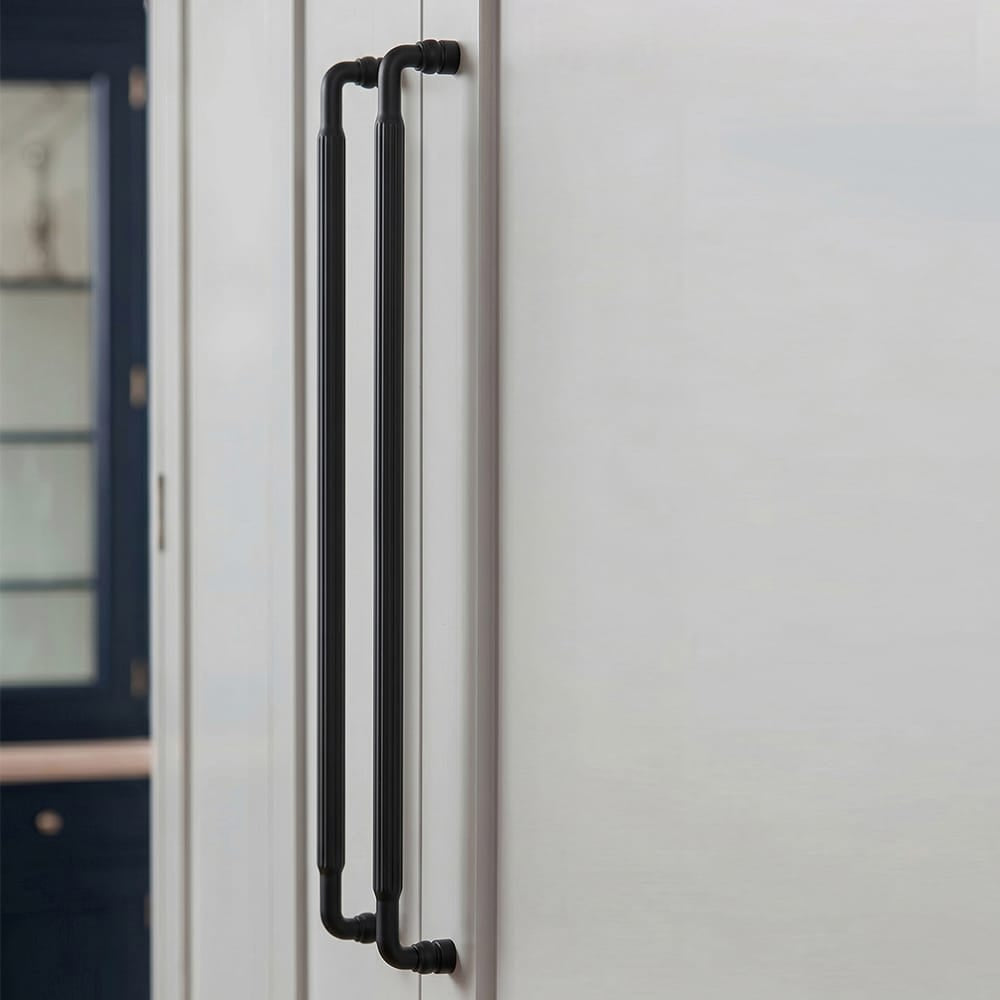 Goo-Ki Industrial Decorative Cabinet Pulls Unique L-shaped Drawer Handles with Textured Grip