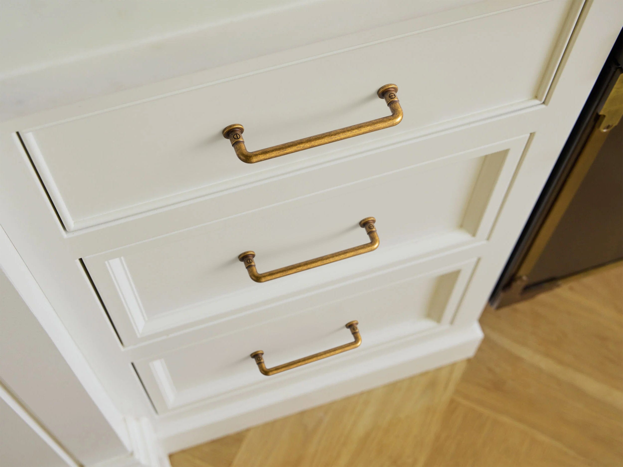 Goo-Ki Industrial Round Bar Zinc Alloy Pulls - Champagne Bronze & Antique Brass Finish