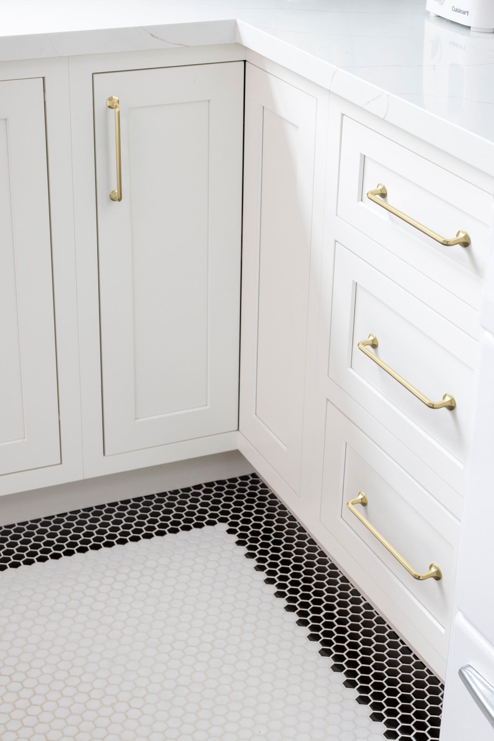 Goo-Ki Large Base Cabinet Handle Angled Bronze Drawer Pulls