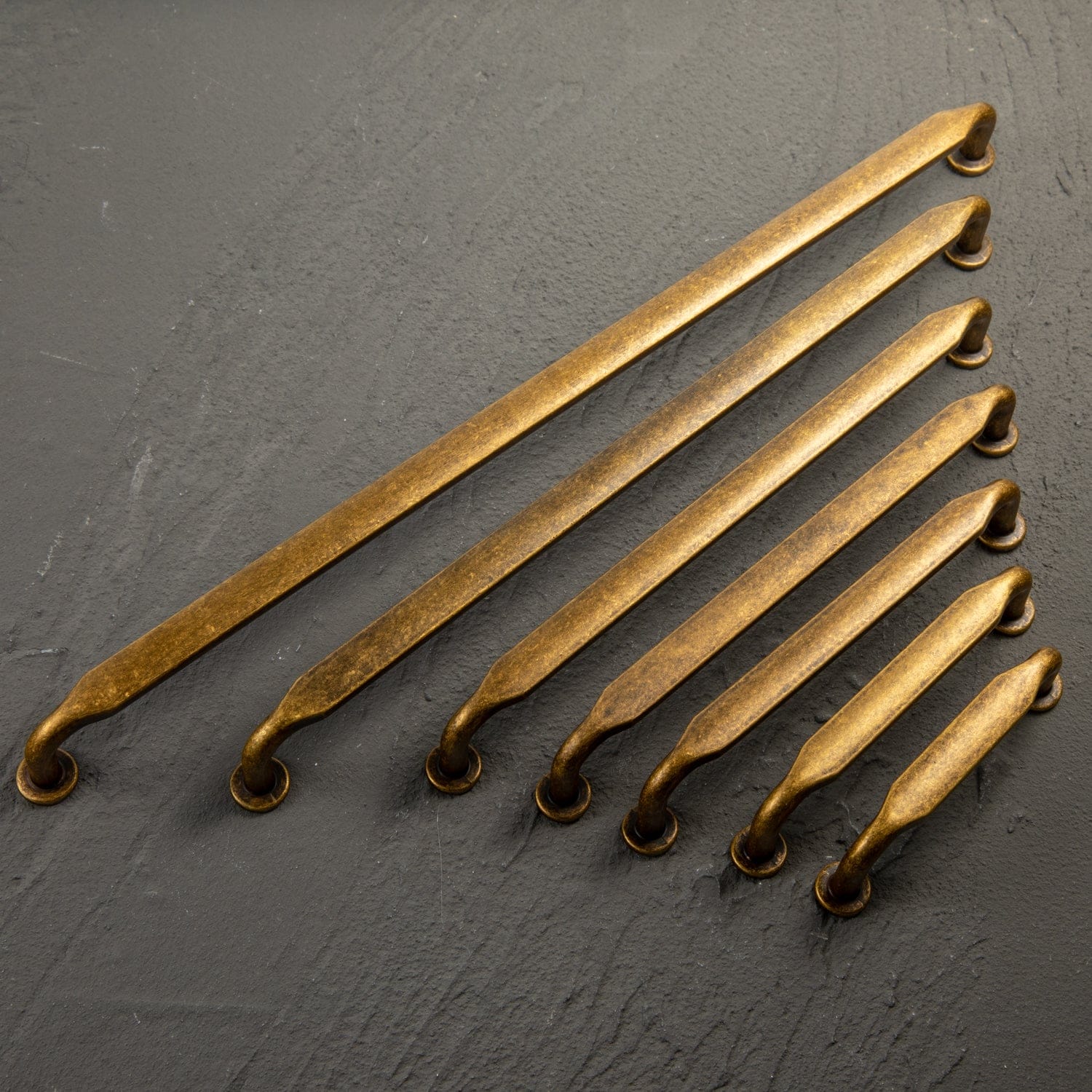 Goo-Ki Minimalist Slim Design Zinc Alloy Cabinet Pulls – Rustic Hardware for a Streamlined Look