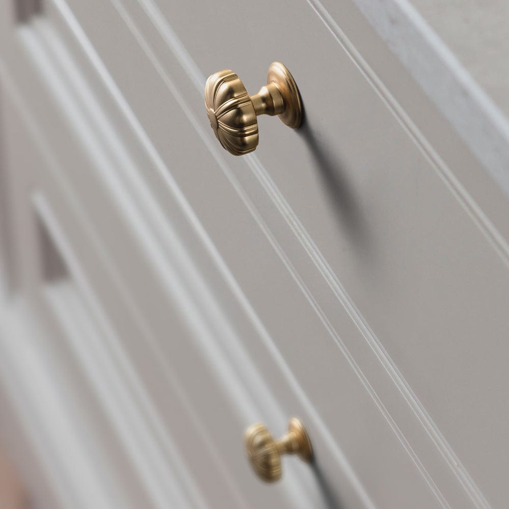 Goo-Ki Ornate Decorative Drawer Knobs in Stunning Metallic Tones Elegant Vintage Cabinet Knobs
