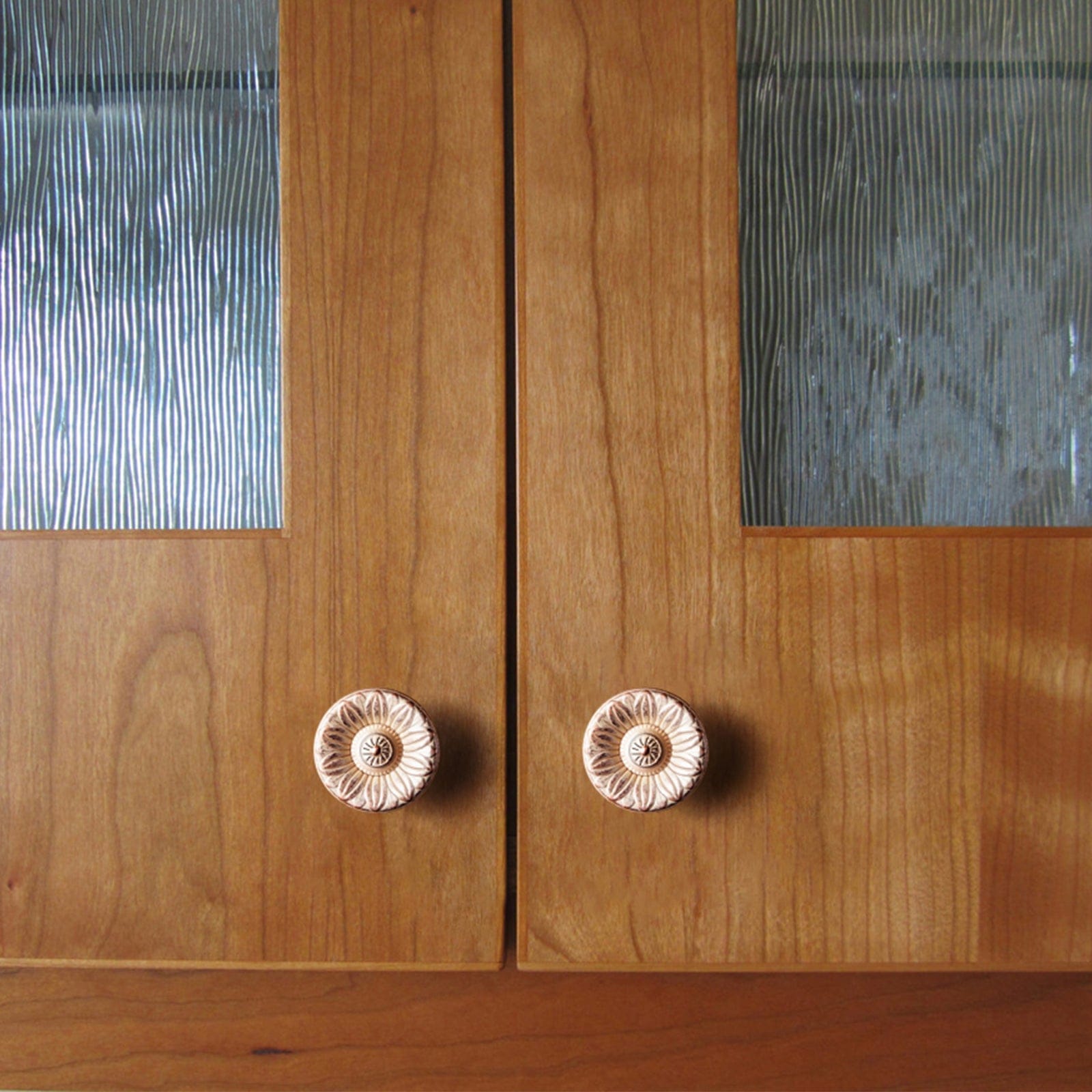 Goo-Ki Ornate Sunflower Embossed Cabinet Knobs Distressed Multi-Tone Zinc Alloy Furniture Hardware
