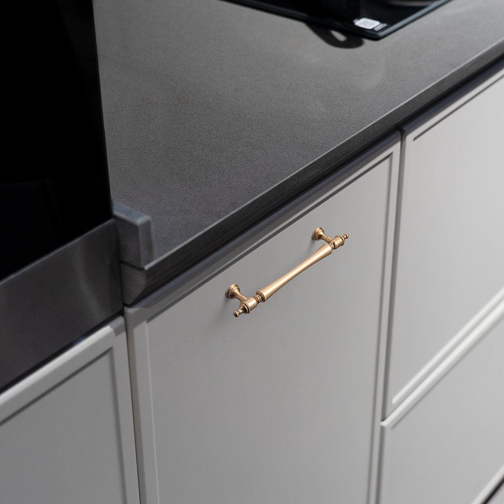 Goo-Ki Ornate Tapered Cabinet Handle with Sculpted Detailing Vintage Hardware for Kitchen
