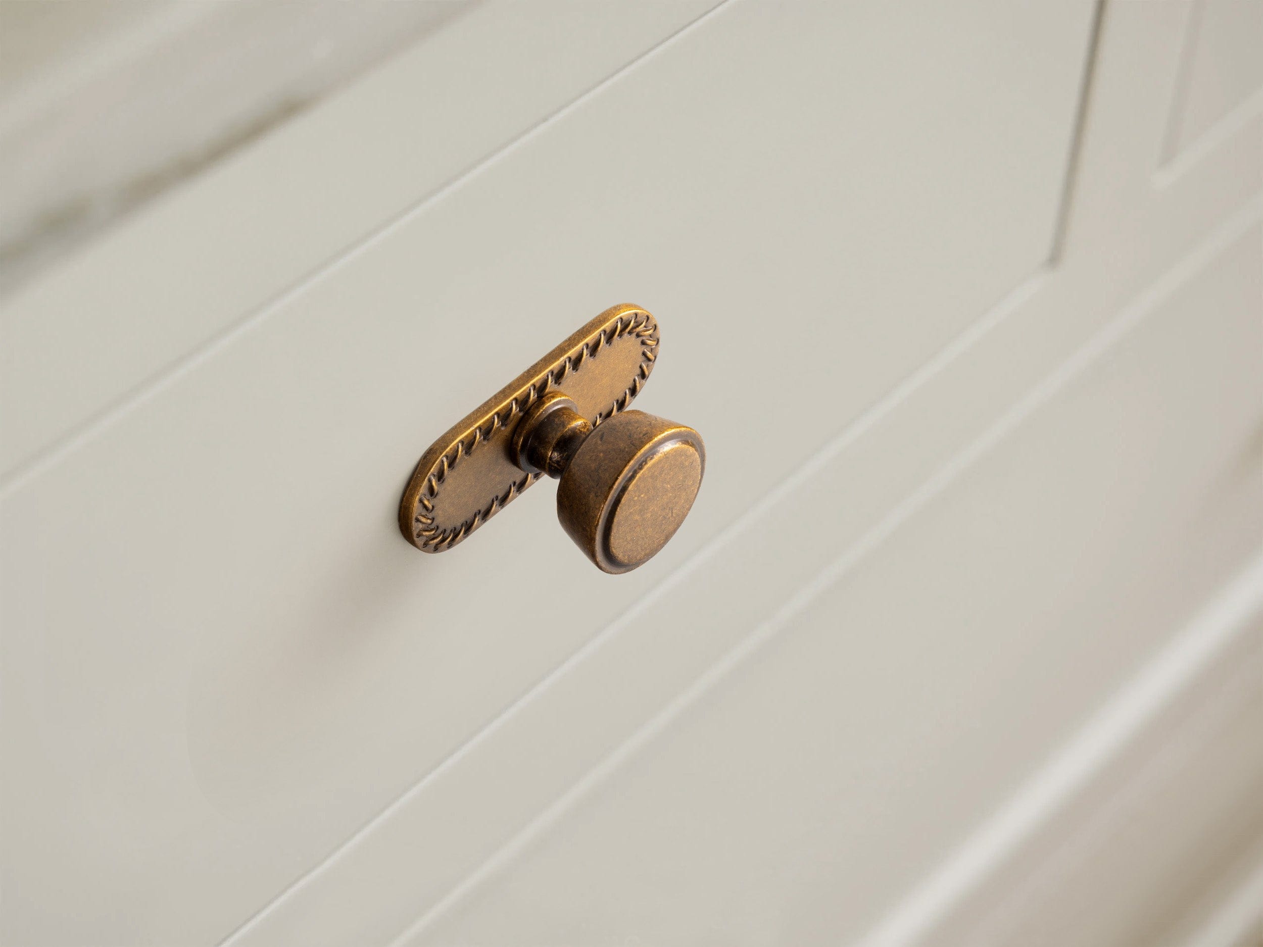 Goo-Ki Retro Drawer Knobs for Dresser Cupboard Solid Zinc Alloy Single Hole Cabinet Hardware