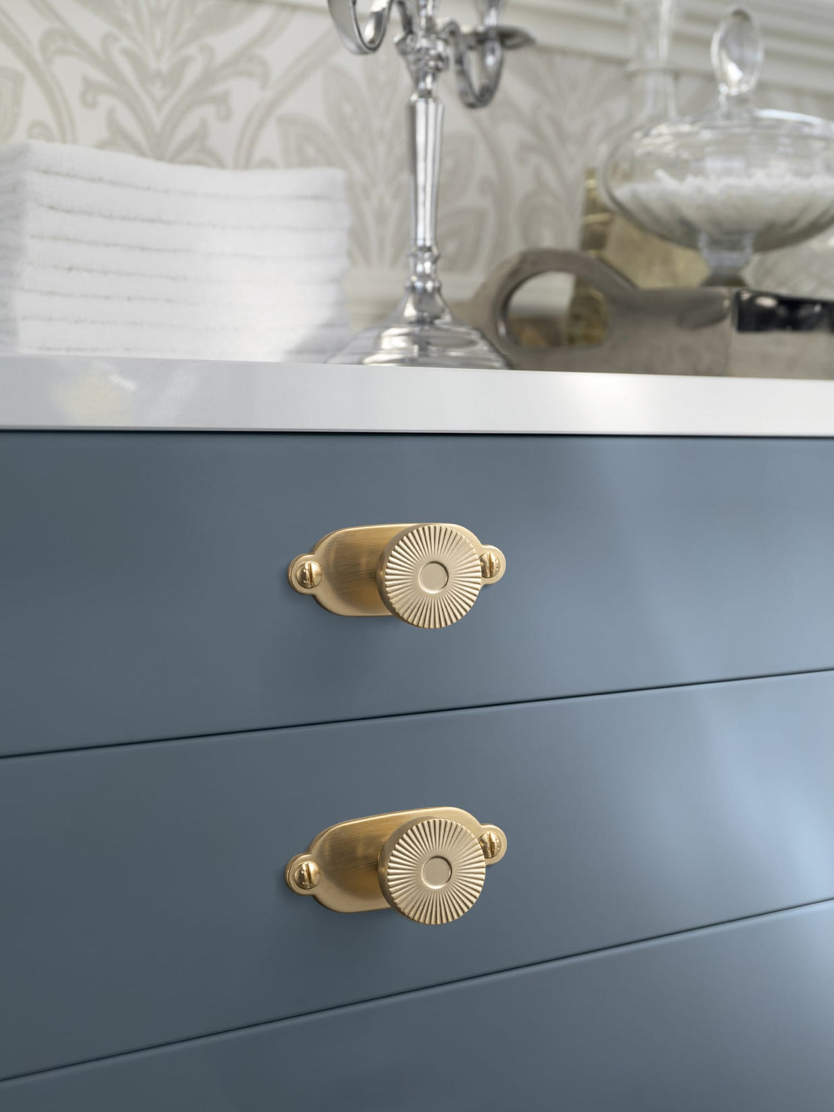 Goo-Ki Retro Radiating Pattern Cabinet Knob with Ornate Backplate, Solid Zinc Alloy Drawer Knob for Classic Cabinet Renovation