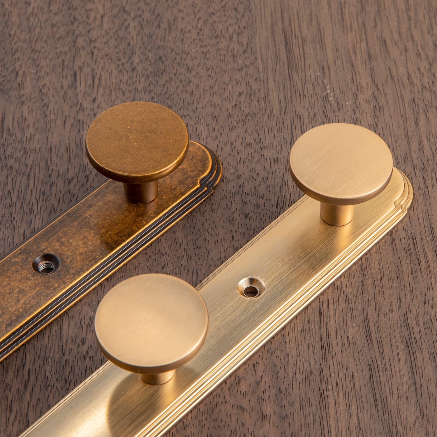 Goo-Ki Retro Zinc Alloy Multi-Hook Coat Rail, Heavy-Duty Round Knob Wall Hanger for Clothes, Hats, Towels, Ideal for Hallway & Closet