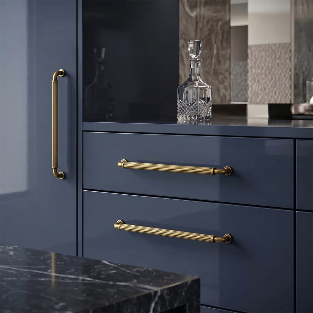 Goo-Ki Ribbed Bar Cabinet Pulls, Aluminum Grip Rail with Zinc Alloy End Pieces Fluted Drawer Handles for Kitchen Cabinet