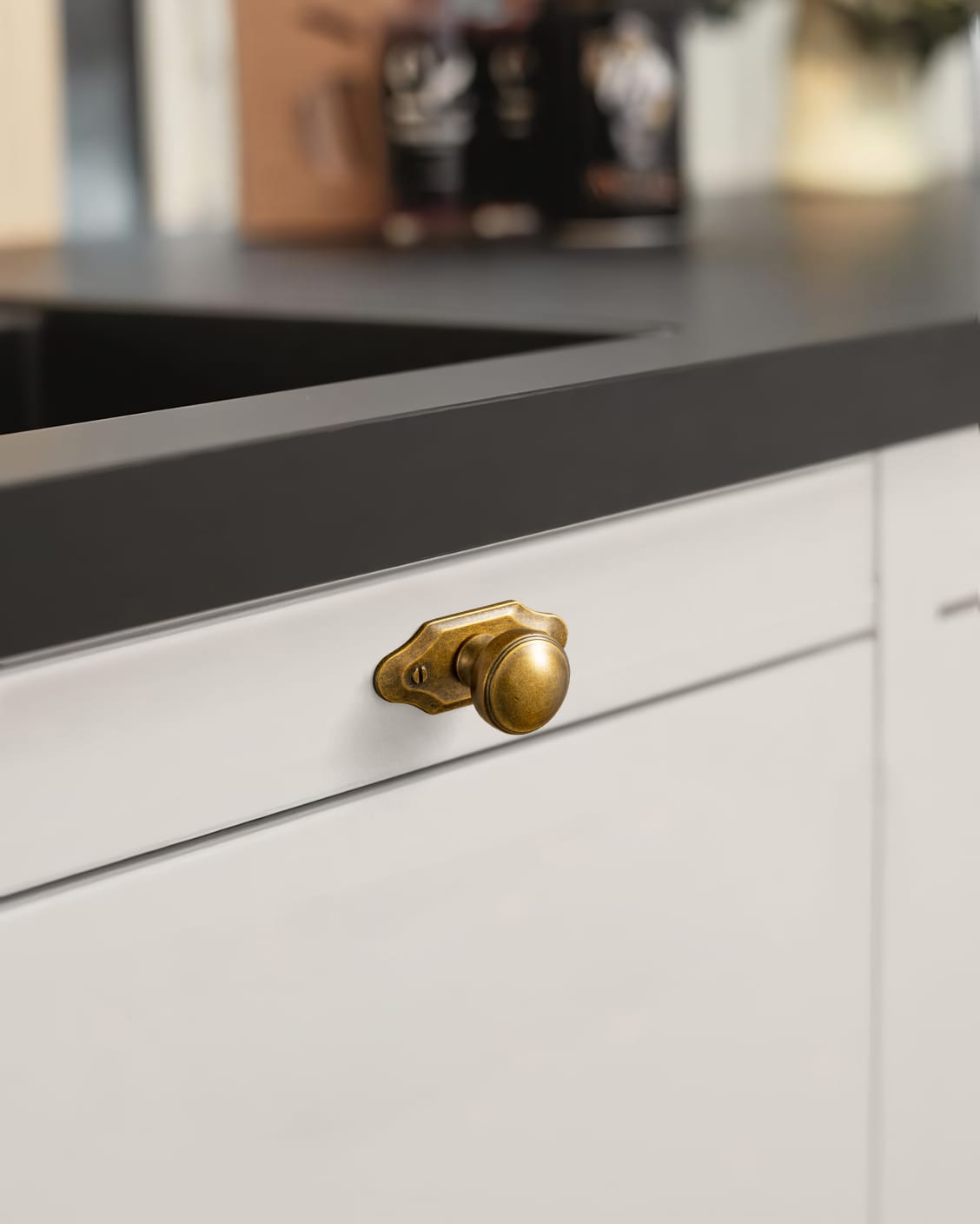 Goo-Ki Ring-Lined Round Dome Cabinet Hardware Zinc Alloy Ball-Shaped Cabinet Knobs