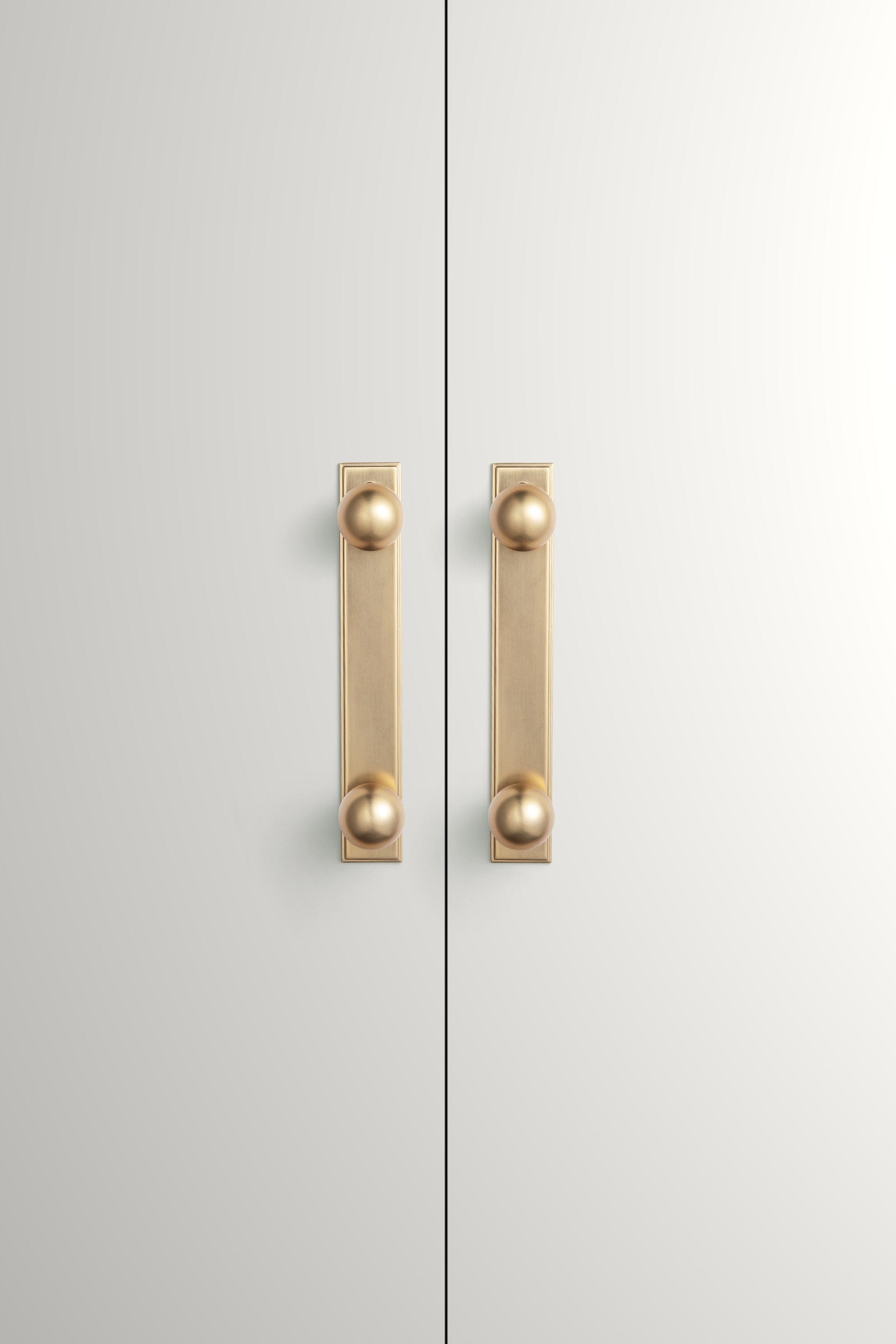 Goo-Ki Round Cabinet Knobs with Back Plate Zinc Alloy Cabinet Handle with Long Back Plate