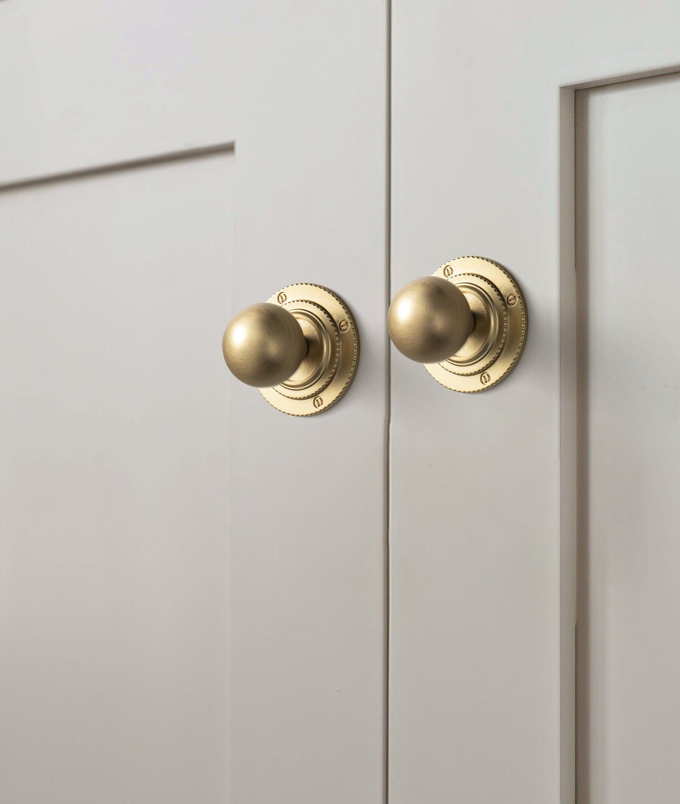 Goo-Ki Round Cabinet Knobs with Back Plate Zinc Alloy Cabinet Handle with Long Back Plate
