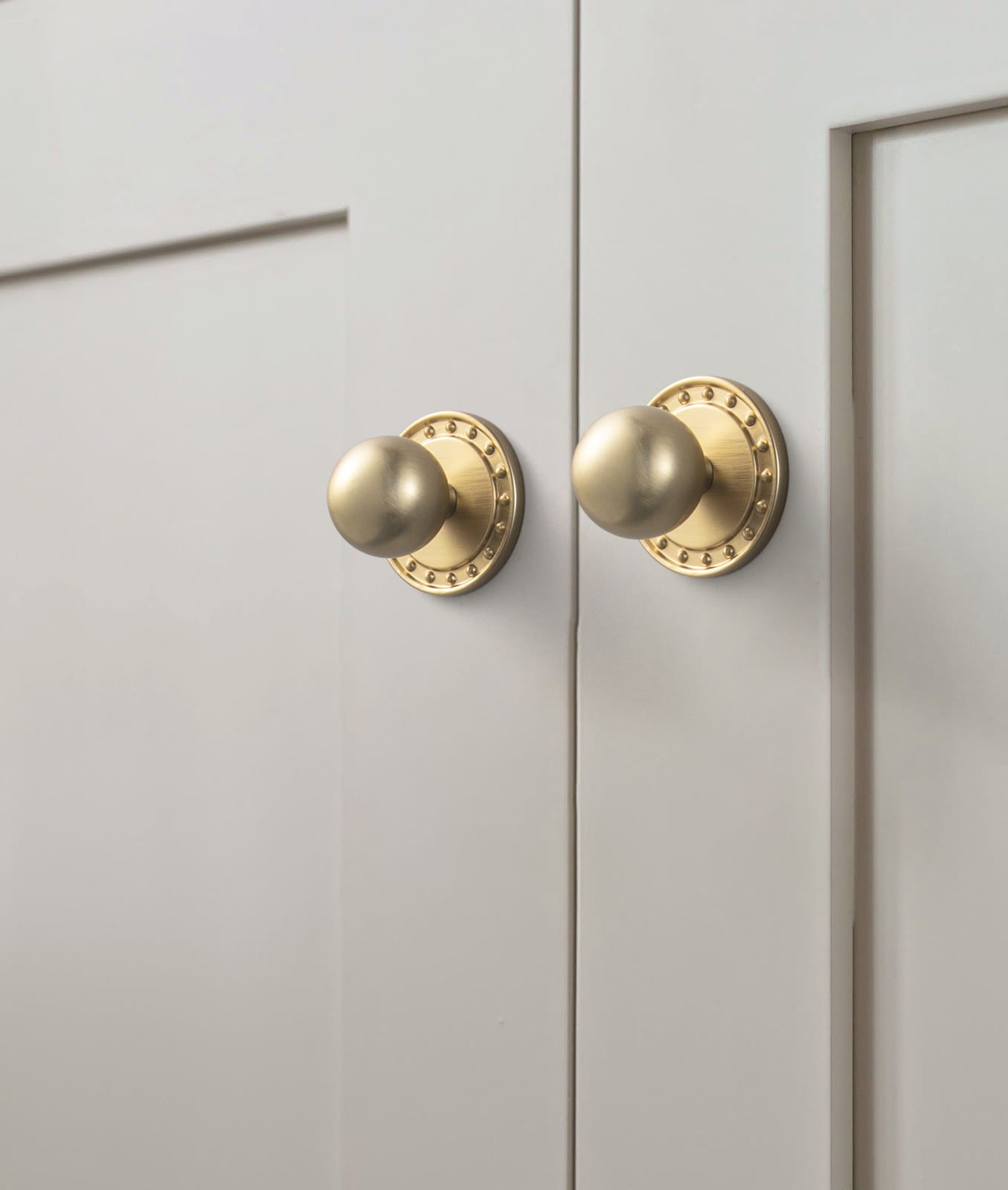 Goo-Ki Round Cabinet Knobs with Back Plate Zinc Alloy Cabinet Handle with Long Back Plate