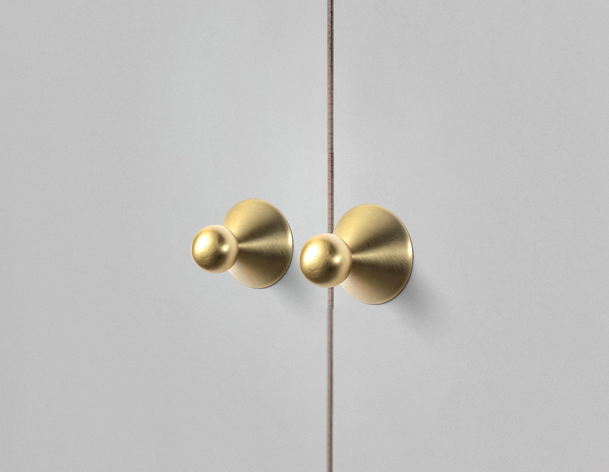 Goo-Ki Statement Zinc Alloy Cabinet Pull – Geometric Ball and Cone Design for Drawer