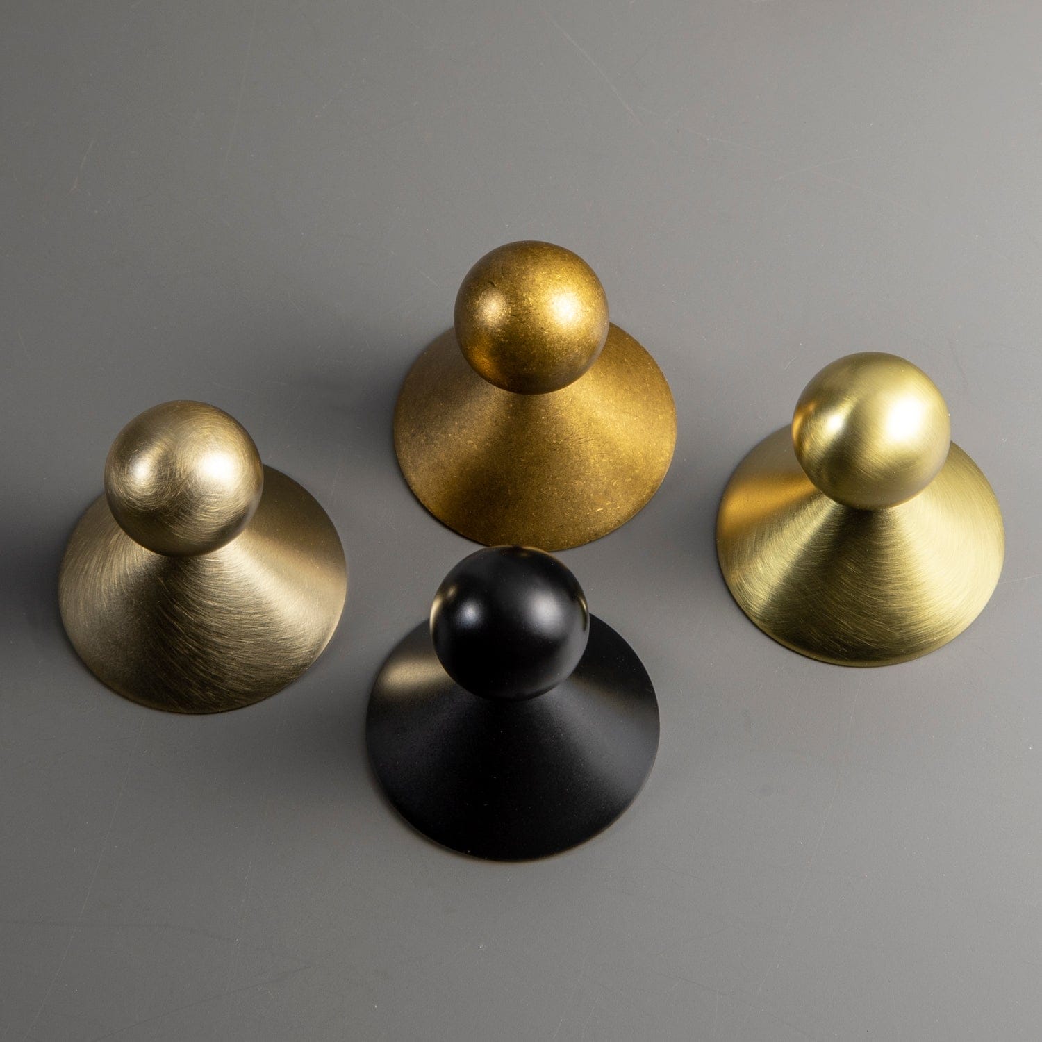 Goo-Ki Statement Zinc Alloy Cabinet Pull – Geometric Ball and Cone Design for Drawer