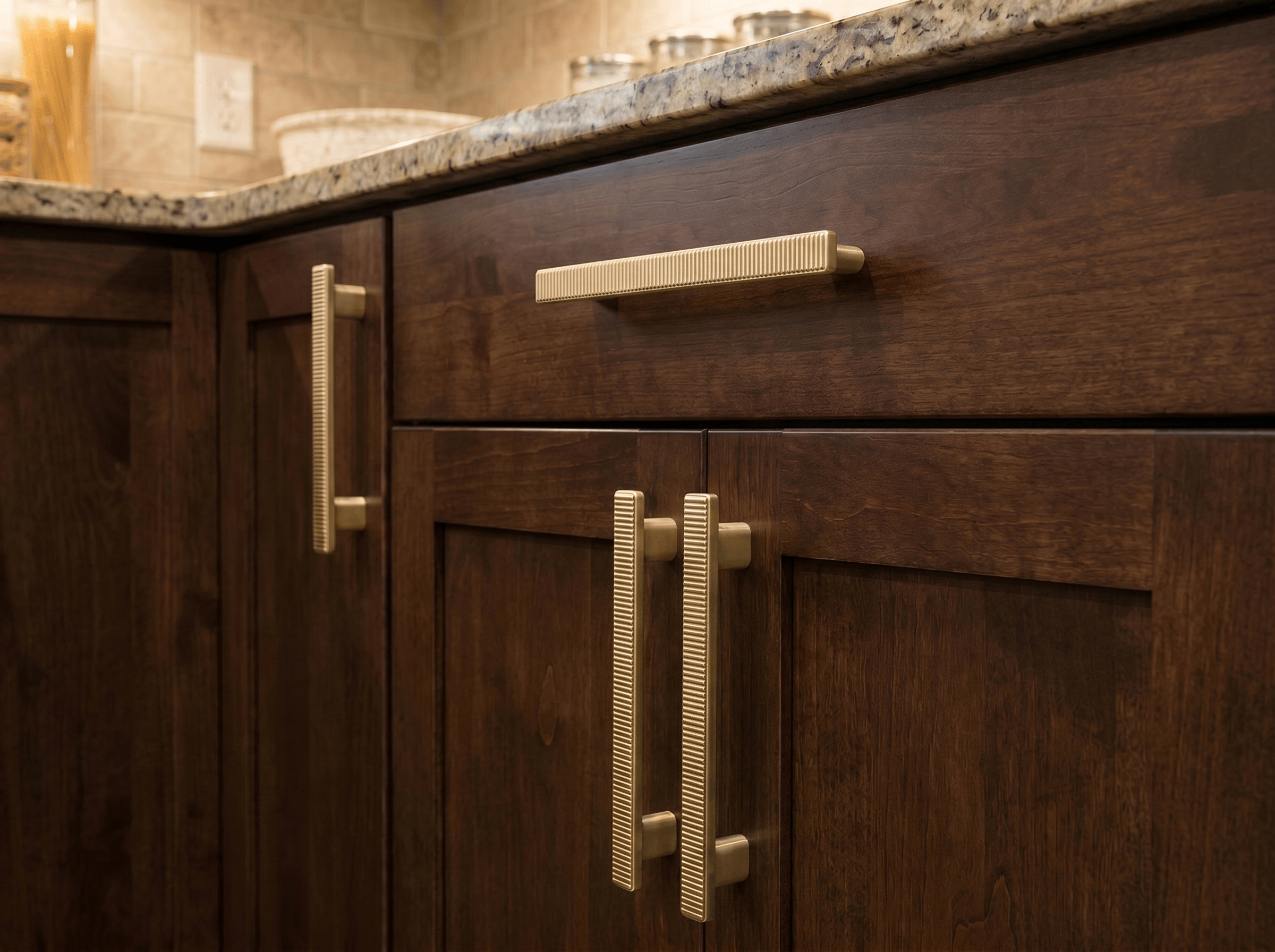 Goo-Ki Striped Vintage Cabinet Handles Antique Brass Cabinet Pull Knob Hardware for Kitchen