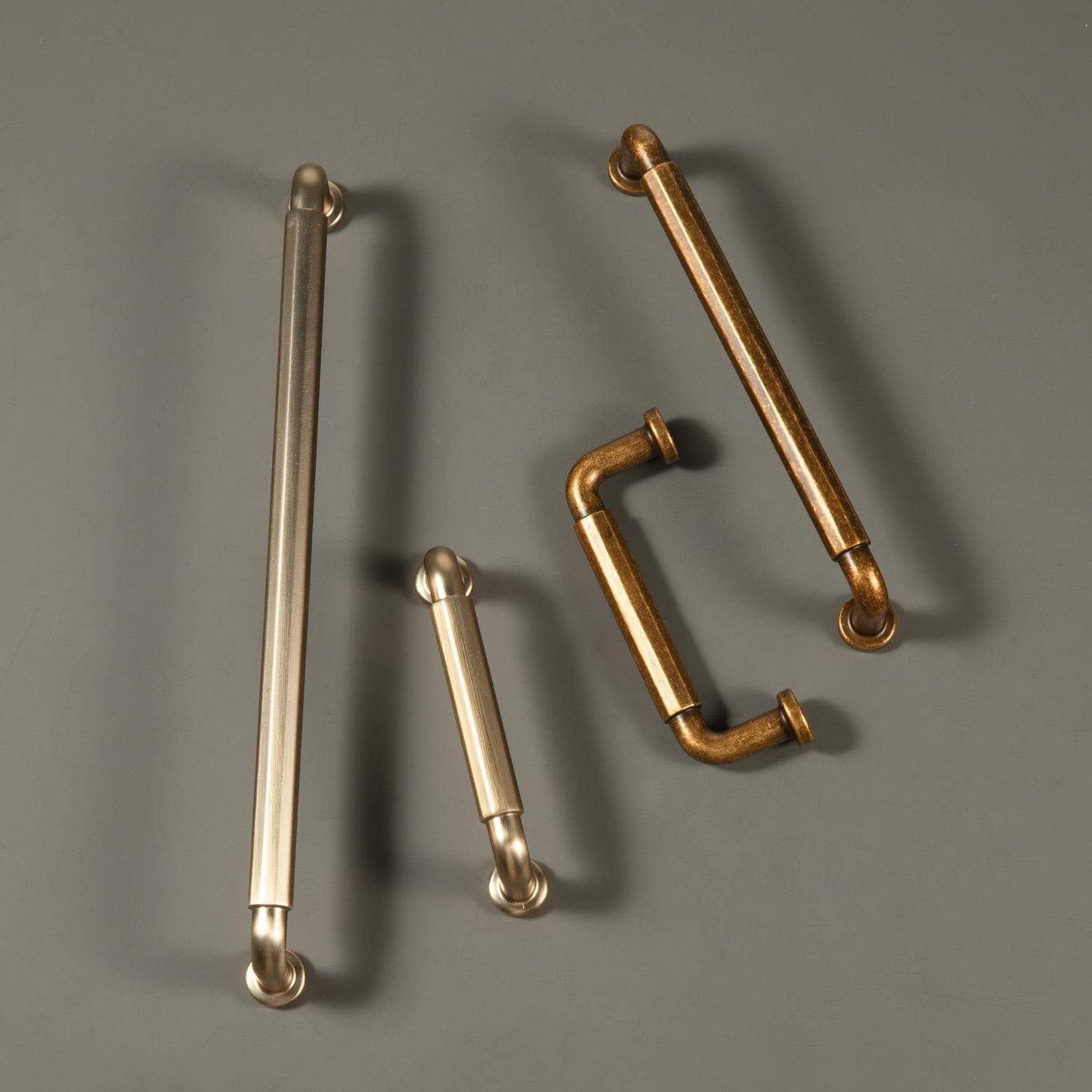 Goo-Ki Sturdy Zinc Alloy Cabinet Pulls: Uniquely Angular Design for Modern Spaces
