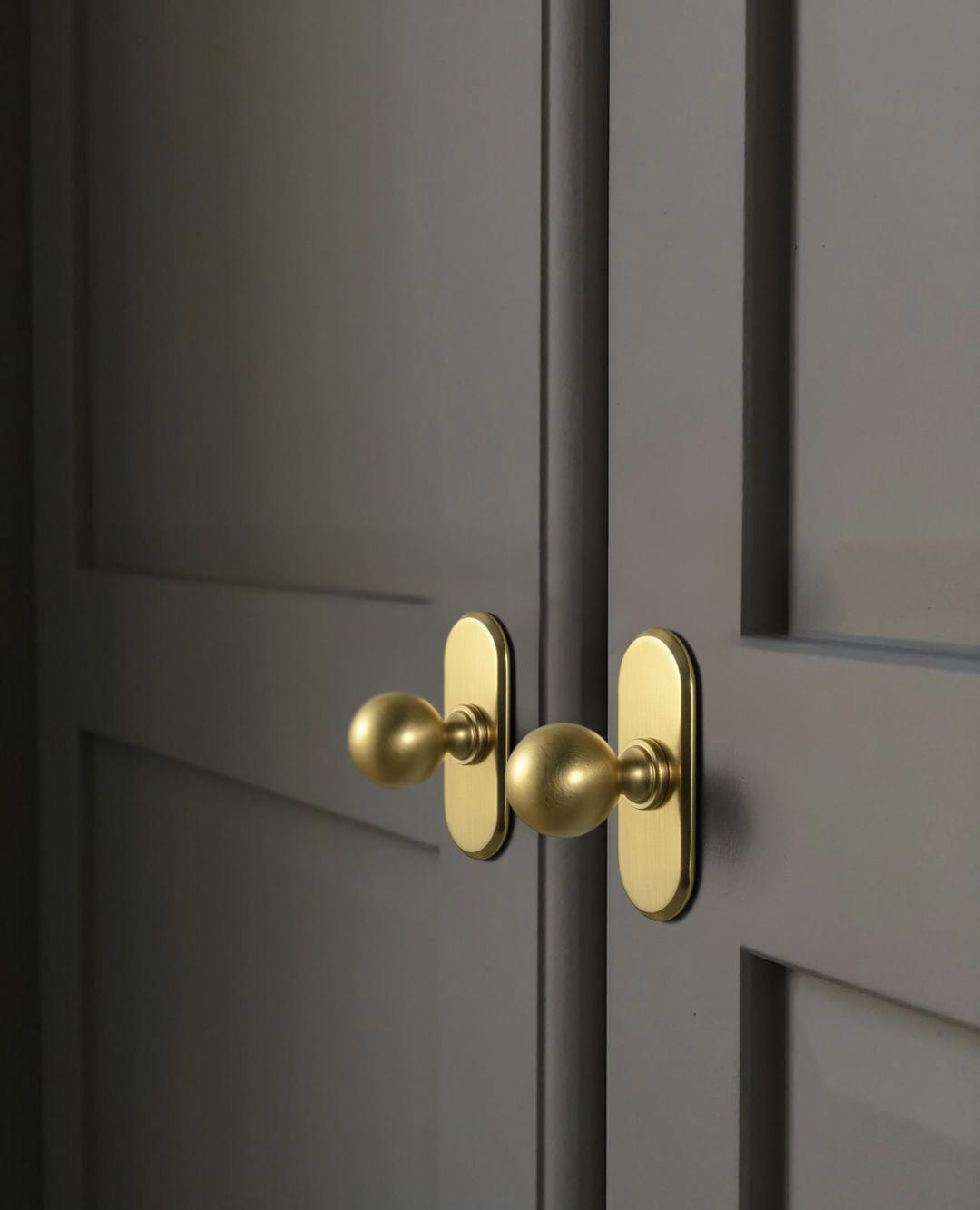 Goo-Ki Stylish Zinc Alloy Cabinet Knobs Classic Round Design Durable Cabinet Handles