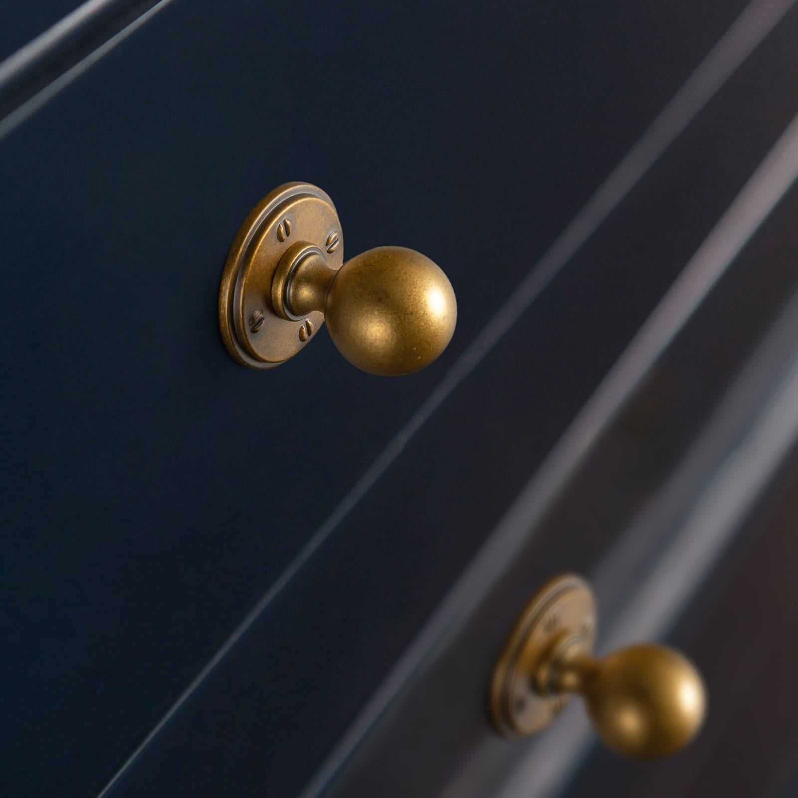 Goo-Ki Stylish Zinc Alloy Cabinet Knobs Classic Round Design Durable Cabinet Handles
