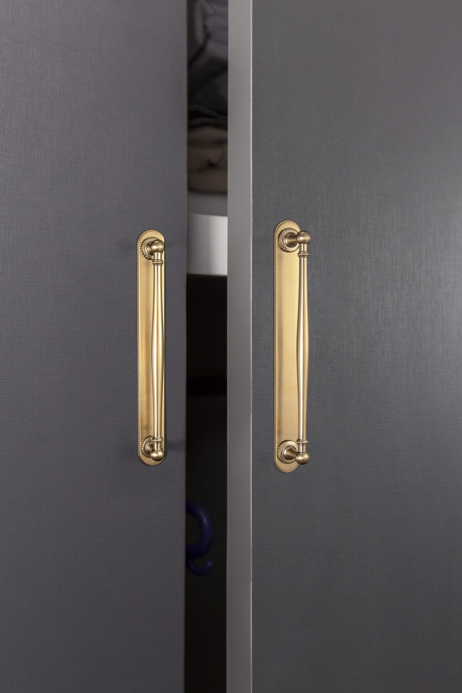Goo-Ki Traditional Zinc Alloy Drawer Pulls, Decorative Spindle-Shaped Bar Handles Classic Hardware for Cabinets & Vanities