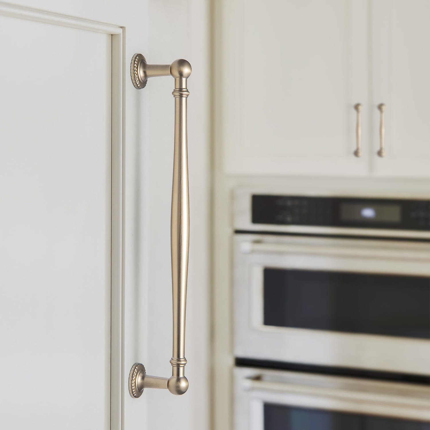 Goo-Ki Traditional Zinc Alloy Drawer Pulls, Decorative Spindle-Shaped Bar Handles Classic Hardware for Cabinets & Vanities