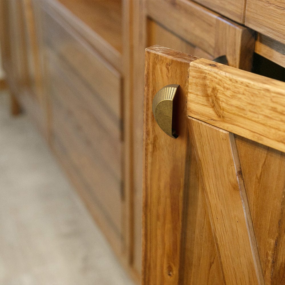 Goo-Ki Vintage Brass Half-moon Cabinet Cup Pulls Unique Grooved Texture for Home Decor