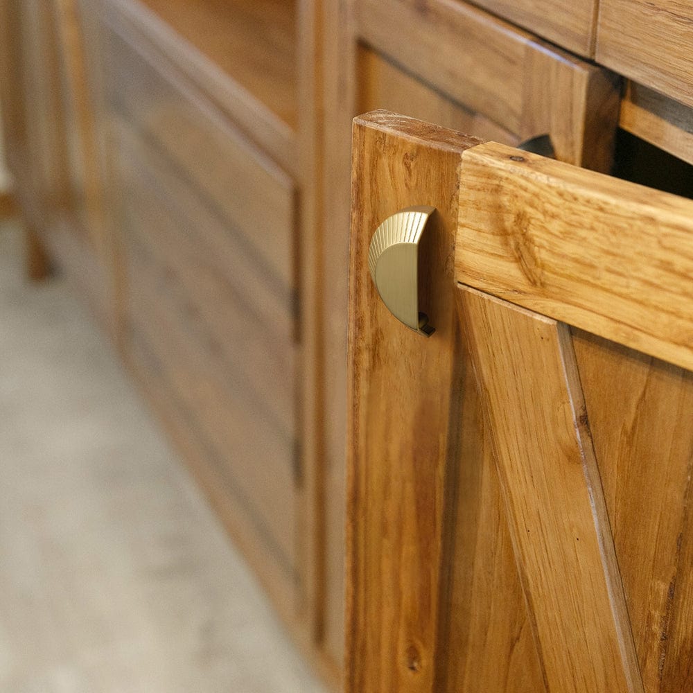 Goo-Ki Vintage Brass Half-moon Cabinet Cup Pulls Unique Grooved Texture for Home Decor