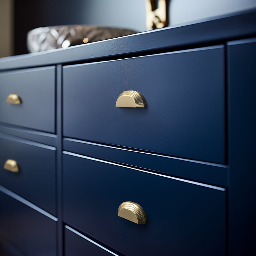 Goo-Ki Vintage Brass Half-moon Cabinet Cup Pulls Unique Grooved Texture for Home Decor