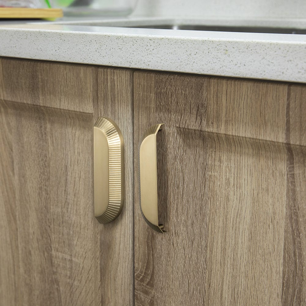 Goo-Ki Vintage Brass Half-moon Cabinet Cup Pulls Unique Grooved Texture for Home Decor