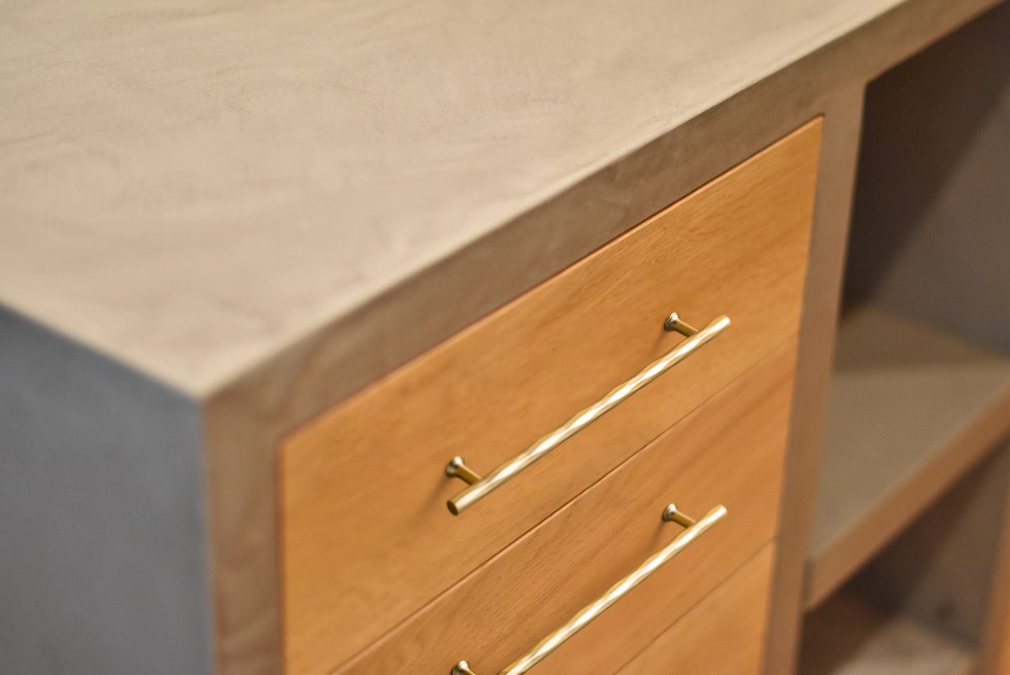 Goo-Ki Vintage Brass Zinc Alloy Twisted Texture Cabinet Pulls - Kitchen Cupboard Dresser Handles