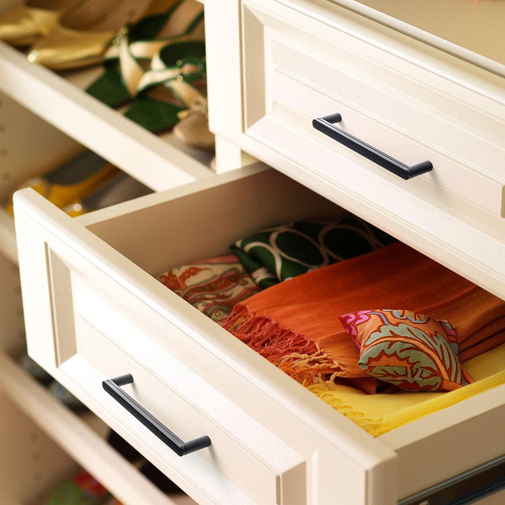 Goo-Ki Vintage Carved Cabinet Pulls Antique Brass Kitchen Hardware