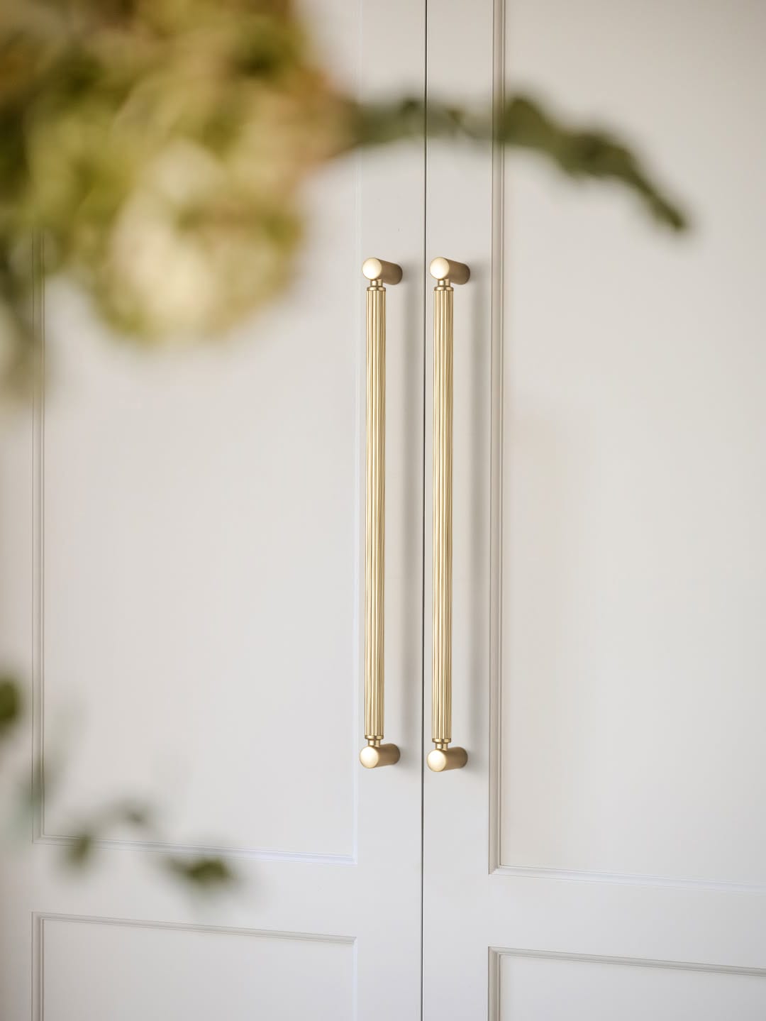 Goo-Ki Vintage Fluted Cabinet Pull Handles, Aluminum Grip Rail with Zinc Alloy End Caps Drawer Bar Pulls for Kitchen Cabinet