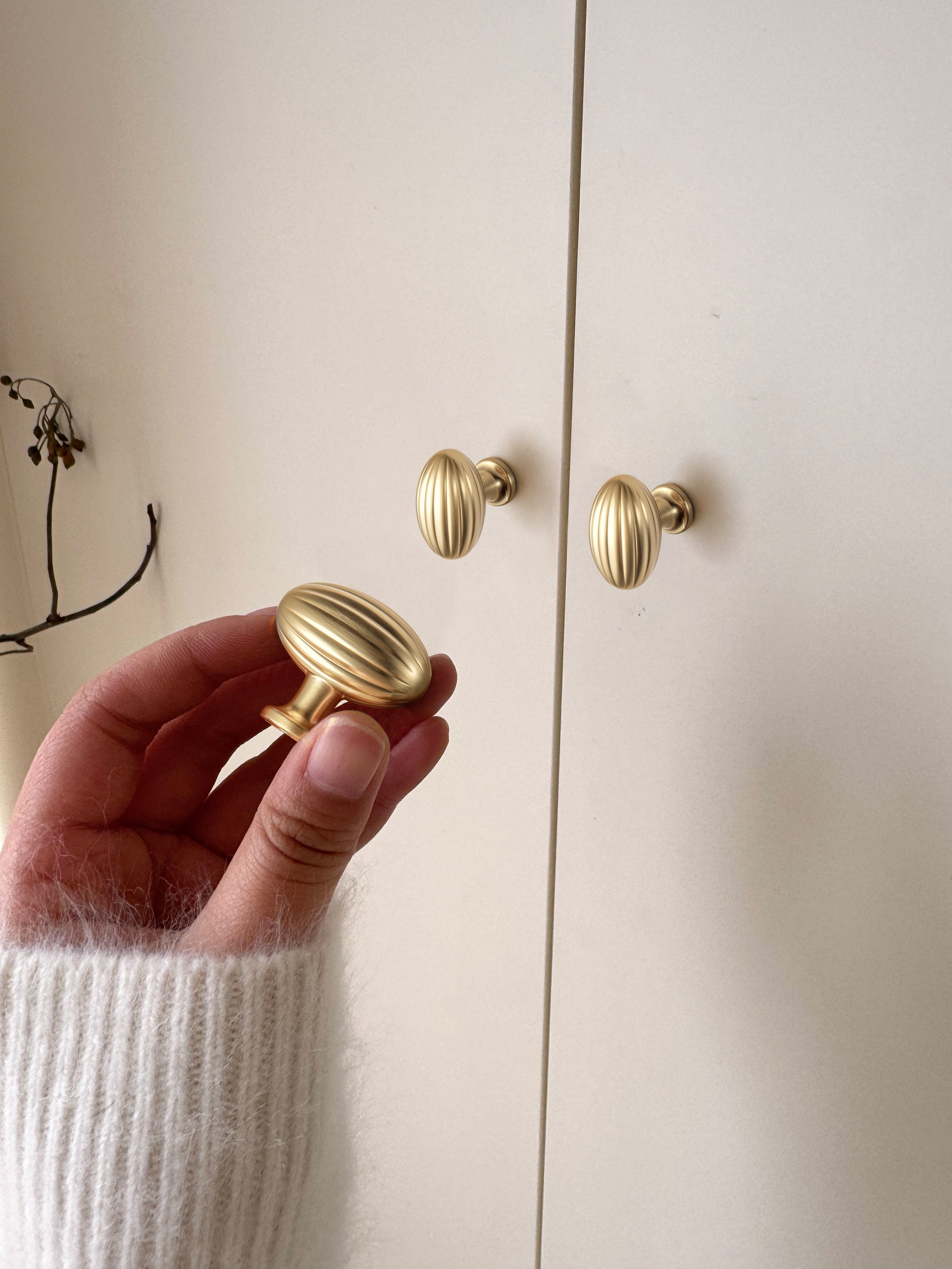 Goo-Ki Vintage Ribbed Oval Zinc Alloy Cabinet Knobs - Sturdy Hardware for Kitchen