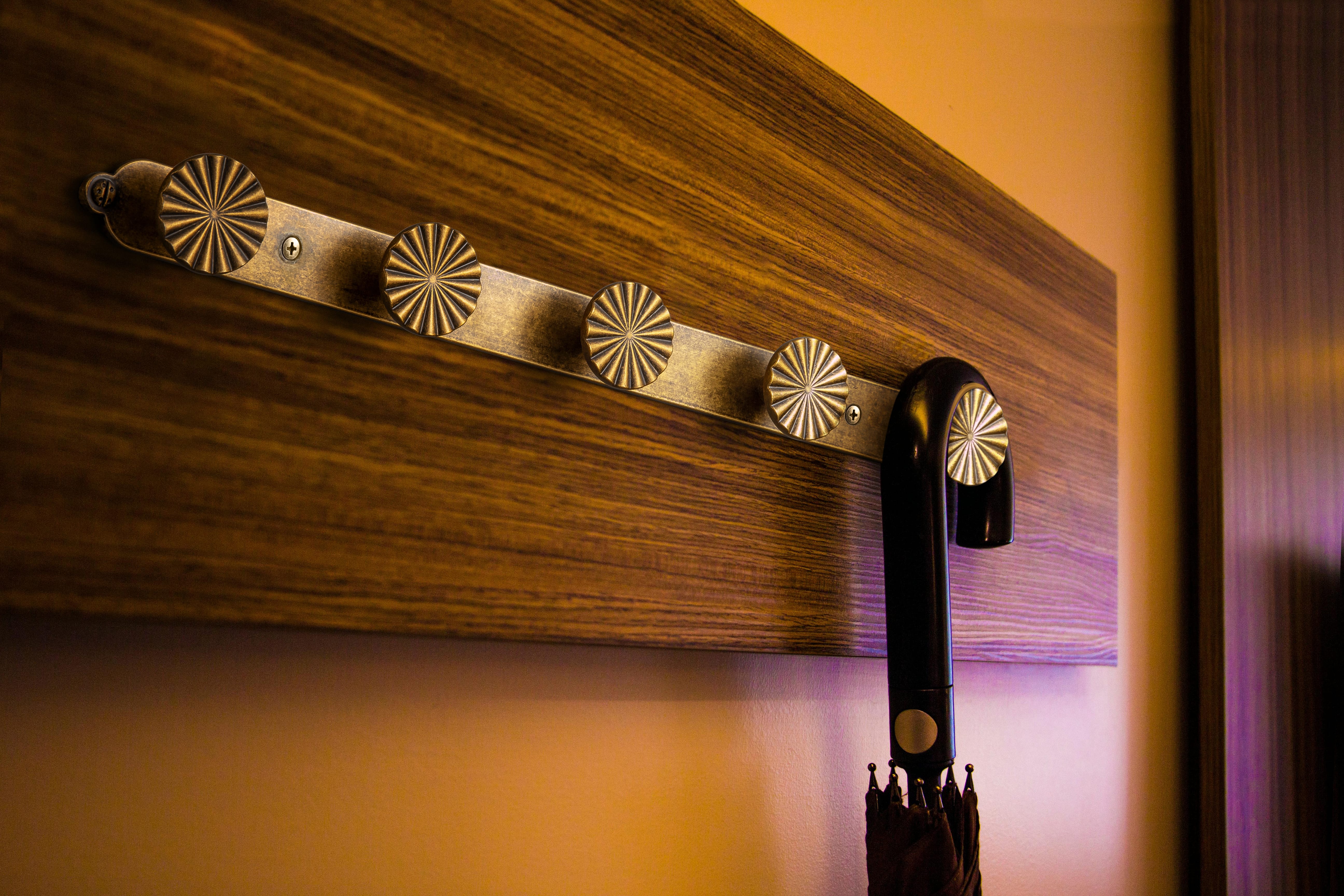 Goo-Ki Zinc Alloy Coat Hook Bar with Ornate Radiating Sunburst Knobs, Wall Mounted Robe Hanger for Entryway, Bathroom & Closet