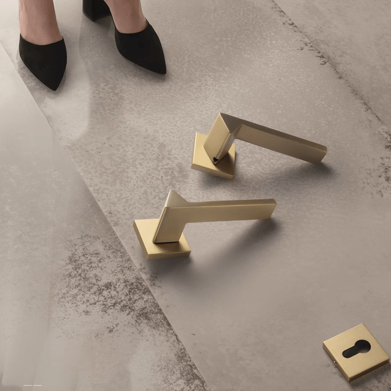 TONA Modern Copper Interior Door Lock Luxury Bathroom Lock Villa Door Handle