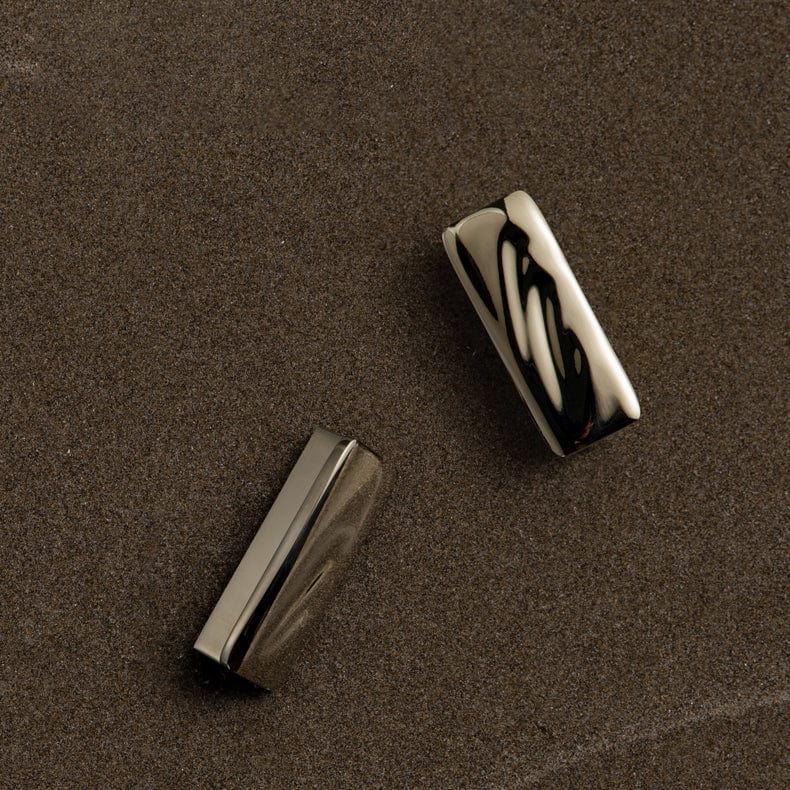 TONA Titanium Silver / 2.5'' Hole Center / 2 Pack Modern Titanium Silver Copper Cabinet Pull with Sculptural Flowing Detail