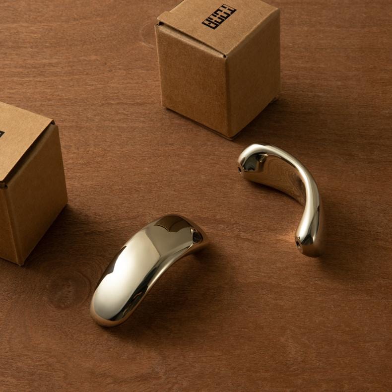 TONA Titanium Silver / 2.5'' Hole Center / 2 Pack Modern Titanium Silver Copper Cabinet Pull with Smooth Curved Form