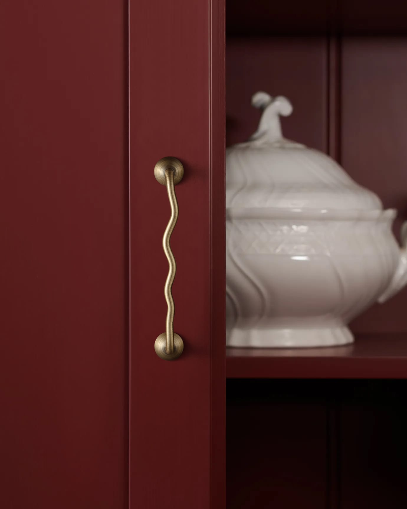 TONA Titanium Silver Solid Brass Cabinet Pull - Stylish Wave Curved Design for Kitchen/Bathroom Cabinets